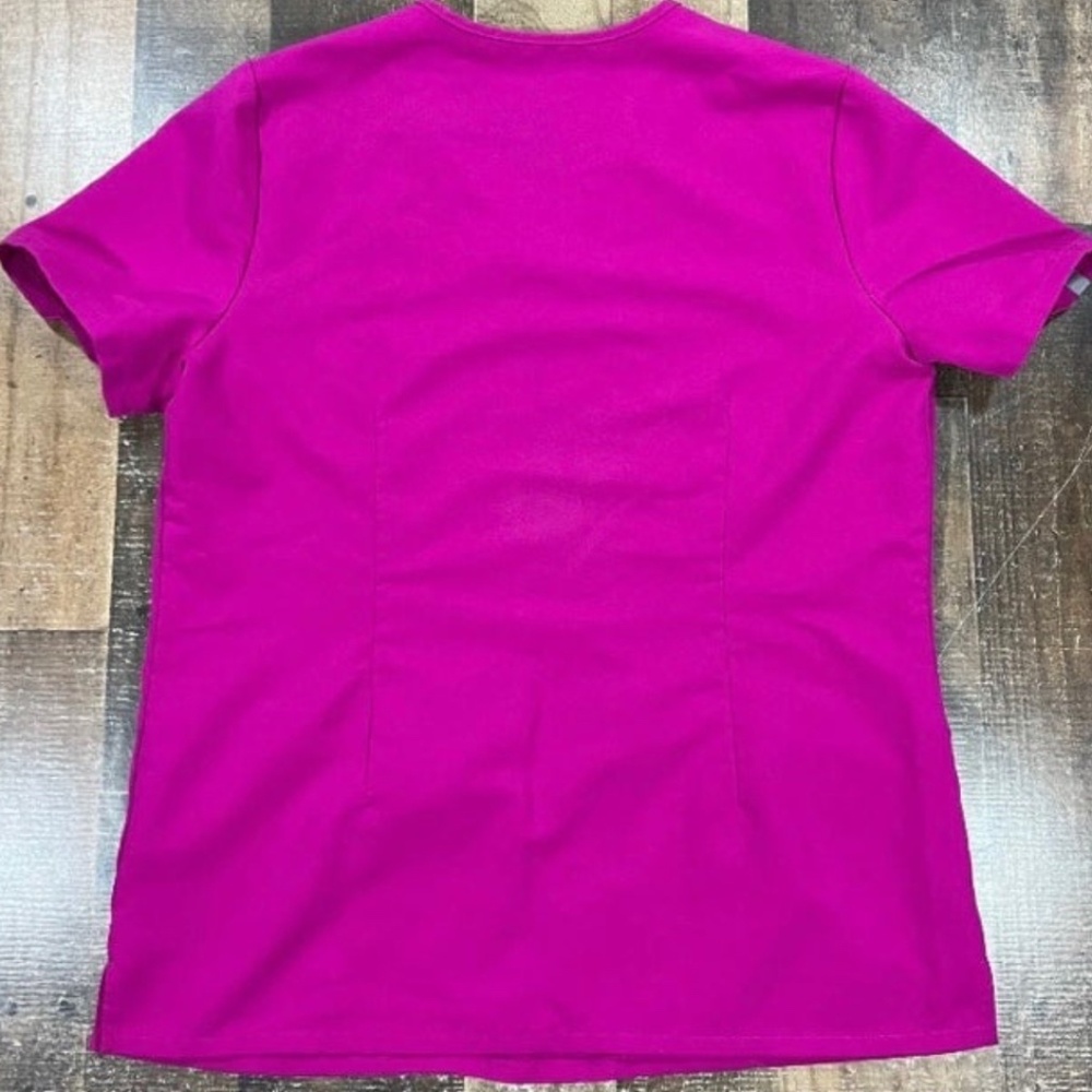 Figs Scrub top